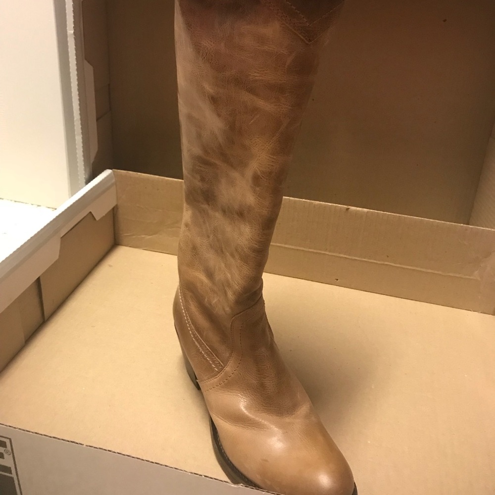 Frye-Jane Tall Cuff boots in the color tan